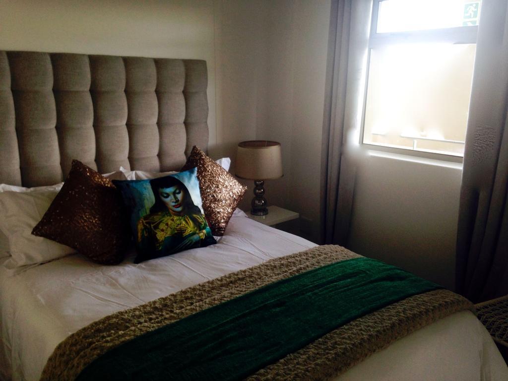 The Quadrant Apartments เคปทาวน์ ภายนอก รูปภาพ