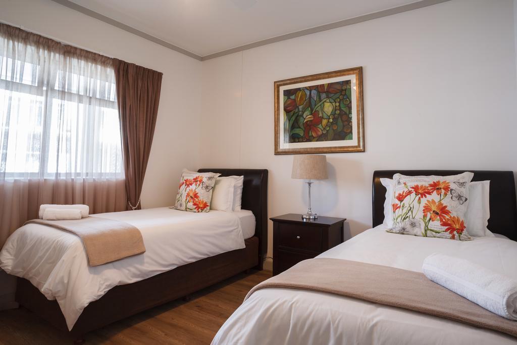 The Quadrant Apartments เคปทาวน์ ภายนอก รูปภาพ