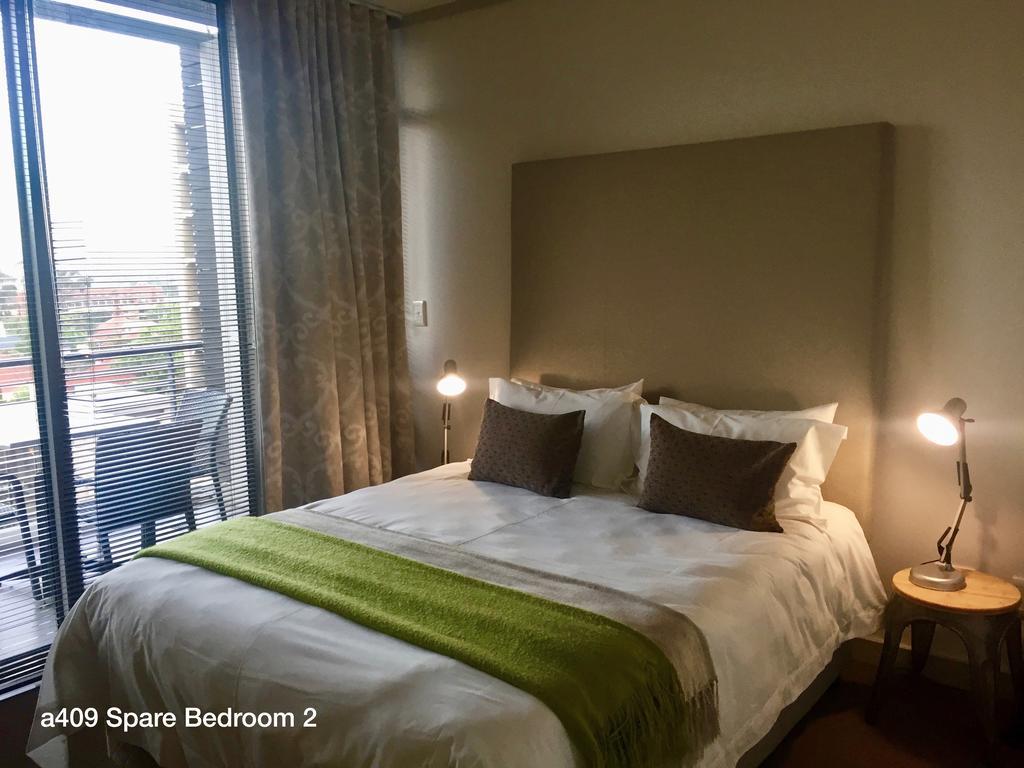 The Quadrant Apartments เคปทาวน์ ภายนอก รูปภาพ