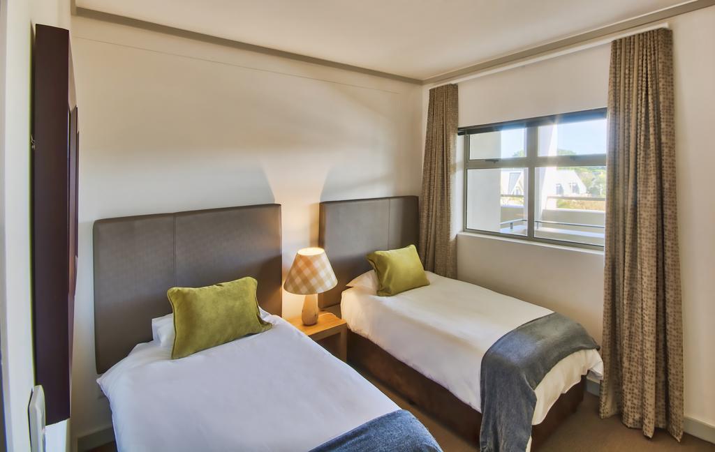 The Quadrant Apartments เคปทาวน์ ภายนอก รูปภาพ