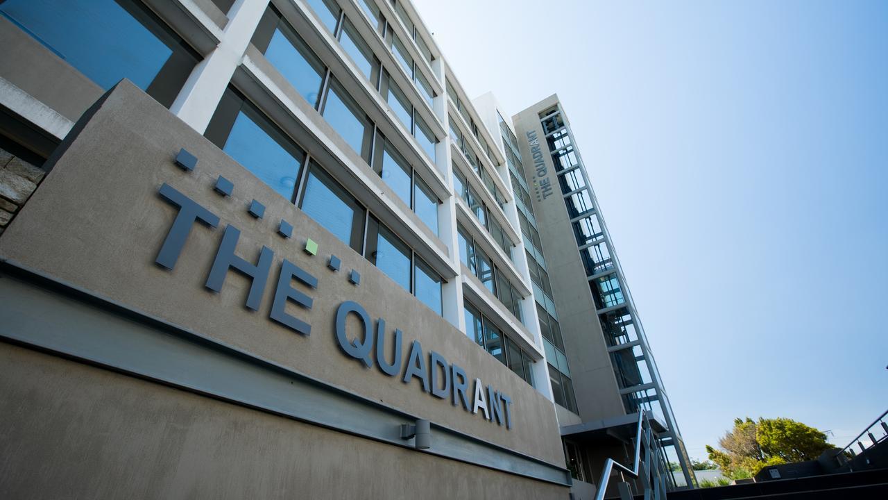 The Quadrant Apartments เคปทาวน์ ภายนอก รูปภาพ