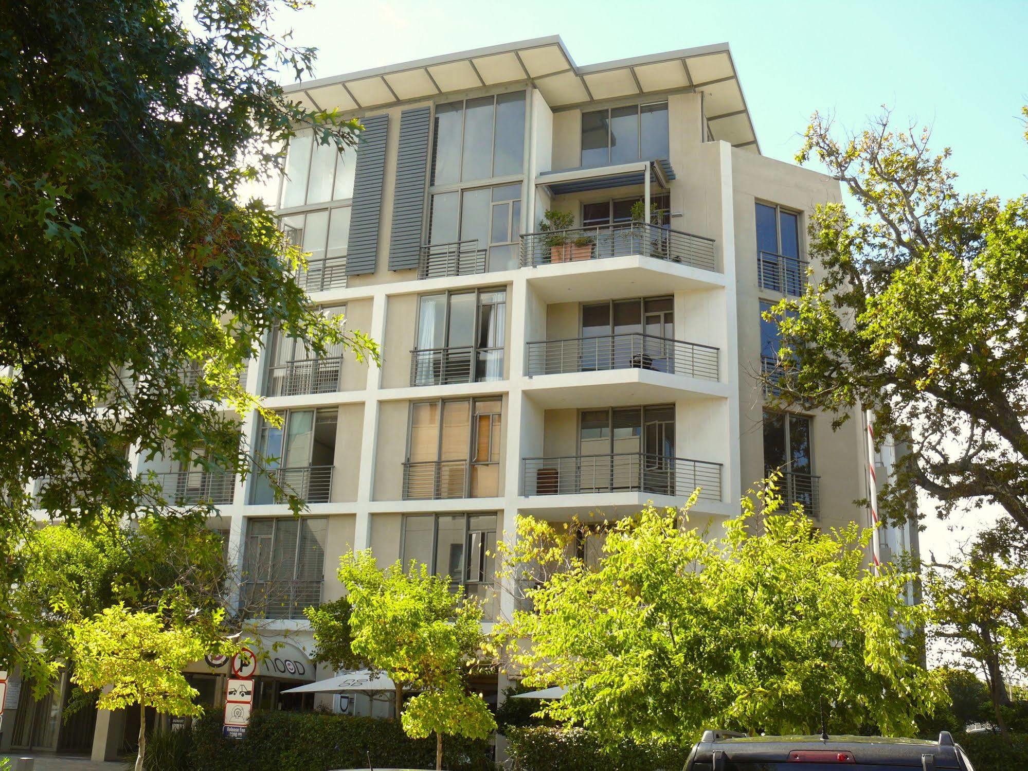 The Quadrant Apartments เคปทาวน์ ภายนอก รูปภาพ